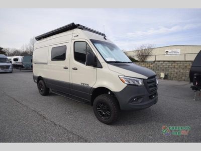 2025 Tiffin Motorhomes GH1 - Photo 1