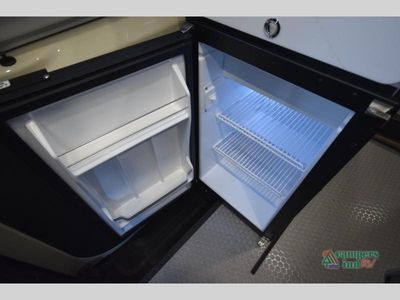 2025 Tiffin Motorhomes GH1 - Photo 38