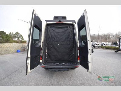 2025 Tiffin Motorhomes GH1 - Photo 5