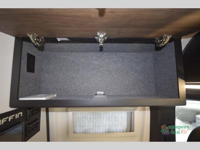 2025 Tiffin Motorhomes GH1 - Photo 16