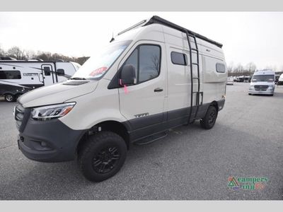 2025 Tiffin Motorhomes GH1 - Photo 3
