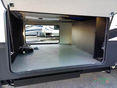 2026 Venture RV SportTrek Touring Edition - Photo 15