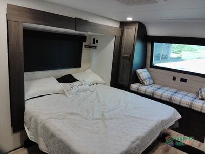 2026 Venture RV SportTrek Touring Edition - Photo 39