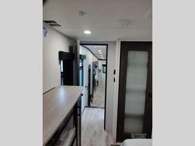 2026 Venture RV SportTrek Touring Edition - Photo 44
