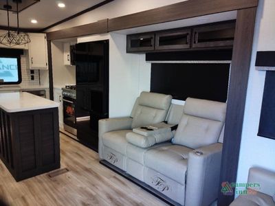 2026 Venture RV SportTrek Touring Edition - Photo 24