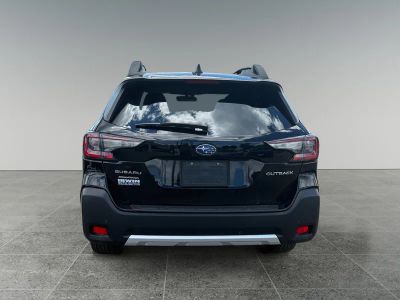 2025 Subaru Outback — detail view