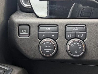 2023 Chevrolet Silverado 1500 — photo 19 view