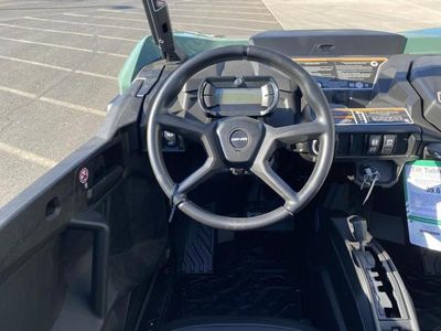 2025 Can-Am Commander MAX DPS 1000R - Photo 12
