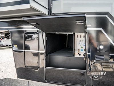 2026 Brinkley Model G - Photo 14
