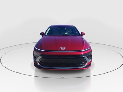 2025 Hyundai Sonata - Photo 2