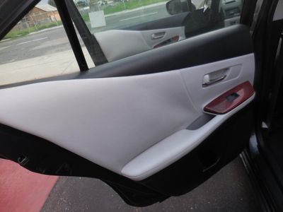 2010 Lexus HS 250h - Photo 17