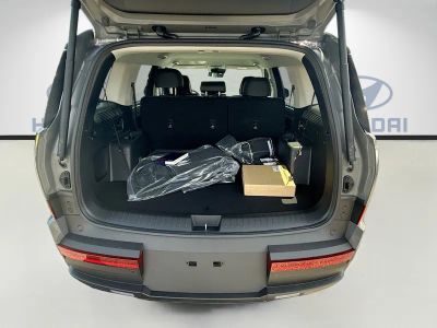 2026 Hyundai SANTA FE HYBRID — photo 18 view
