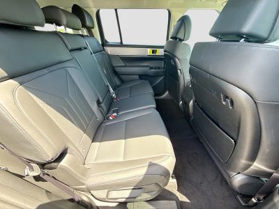 2026 Hyundai SANTA FE HYBRID — photo 19 view
