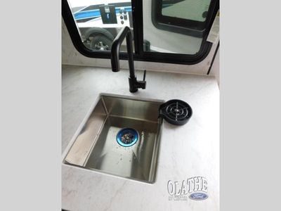 2026 Coachmen RV Freedom Express Ultra Lite - Photo 29