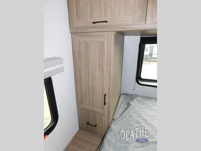 2026 Coachmen RV Freedom Express Ultra Lite - Photo 15