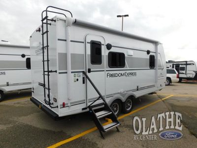 2026 Coachmen RV Freedom Express Ultra Lite - Photo 3