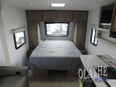 2026 Coachmen RV Freedom Express Ultra Lite - Photo 12