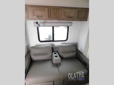 2026 Coachmen RV Freedom Express Ultra Lite - Photo 13