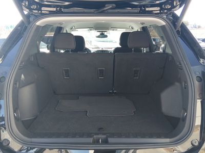 2024 Chevrolet Equinox — photo 11 view