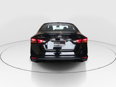 2024 Nissan Altima - Photo 6