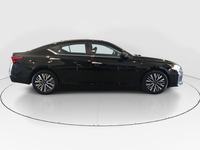 2024 Nissan Altima - Photo 8