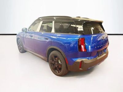 2026 MINI COUNTRYMAN — interior view