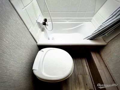 2022 Coachmen Northern Spirit XTR - Photo 13