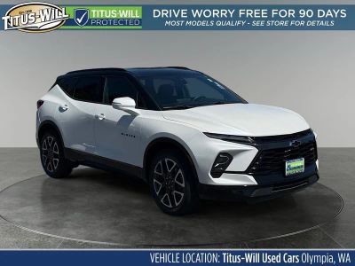 2023 Chevrolet Blazer RS in Iridescent Pearl Tricoat — front three-quarter view