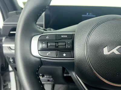 2026 Kia K5 — photo 18 view