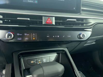 2026 Kia K5 — photo 24 view