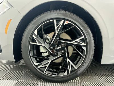 2026 Kia K5 — photo 13 view