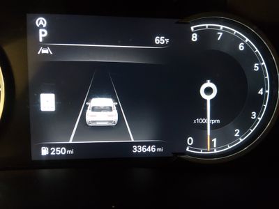 2025 Genesis GV70 — photo 14 view
