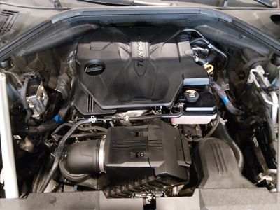 2025 Genesis GV70 — photo 9 view