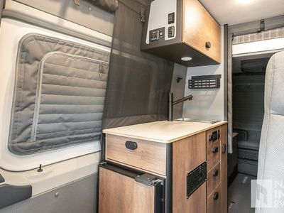 2026 Winnebago Revel - Photo 9