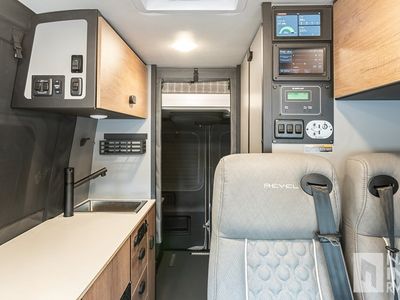 2026 Winnebago Revel - Photo 7