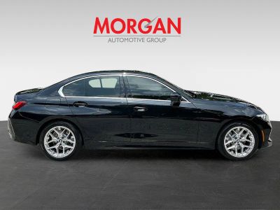 2025 BMW 3 Series — photo 8 view