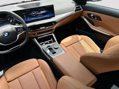 2025 BMW 3 Series — photo 24 view