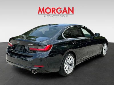 2025 BMW 3 Series — photo 7 view