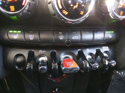 2021 MINI Hardtop 4 Door - Photo 17