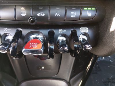 2021 MINI Hardtop 4 Door - Photo 19