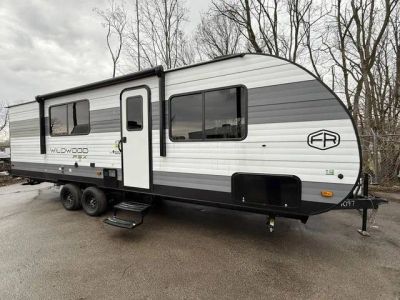 2025 Forest River WILDWOOD FSX 266 BHLE — front three-quarter view