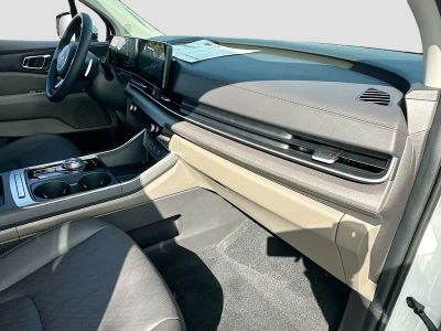 2026 Kia Carnival Hybrid — photo 30 view