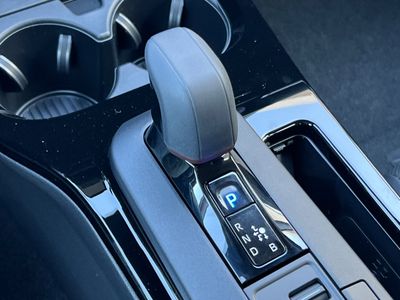 2026 Toyota Prius Plug-in Hybrid — photo 21 view