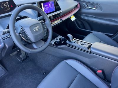 2026 Toyota Prius Plug-in Hybrid — photo 11 view