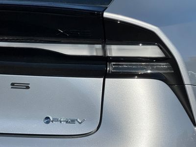 2026 Toyota Prius Plug-in Hybrid — photo 28 view