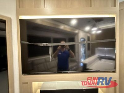 2026 Keystone RV Raptor - Photo 33