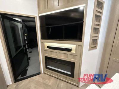 2026 Keystone RV Raptor - Photo 32