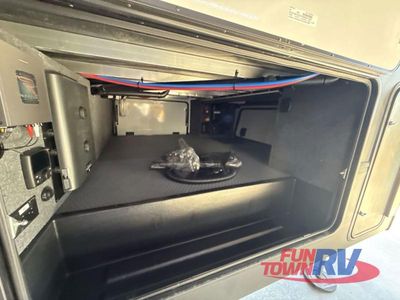2026 Keystone RV Raptor - Photo 13