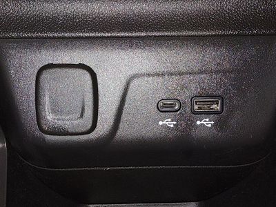 2025 Chevrolet Trailblazer - Photo 19