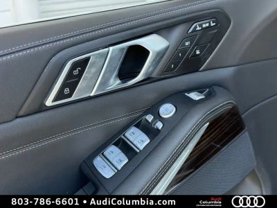 2023 BMW X7 - Photo 21